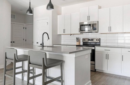 Sugar Hill Apartment | Landing | Stylish 2BD, Pool, Clubhouse
