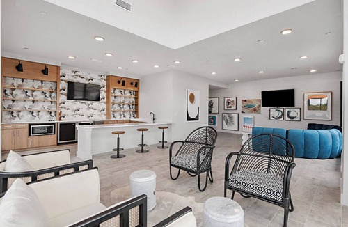 Northwest Pensacola Apartment | Landing | Stylish 2BD, Rooftop Lounge, Gym
