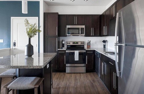 McNeil Apartment | Landing | Stylish 2BD, Clubhouse, Pool