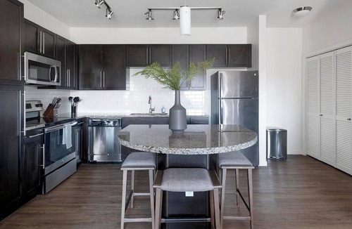 McNeil Apartment | Landing | Stylish 2BD, Clubhouse, Pool