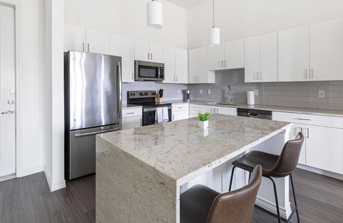 Fort Worth Apartment | Landing | Stylish 2BD, Gym