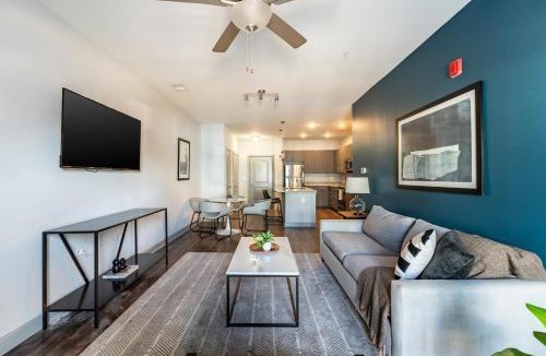 Socastee Apartment | Landing Stylish 2BD Pool Gym