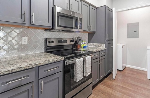 San Antonio Apartment | Landing | Stylish 2BD, Pool, Clubhouse