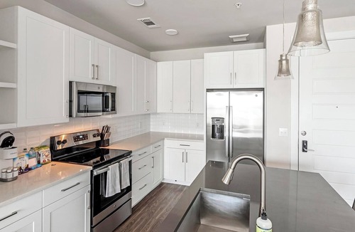 Wetmore Apartment | Landing | Stylish 2BD, Clubhouse, Yoga Studio