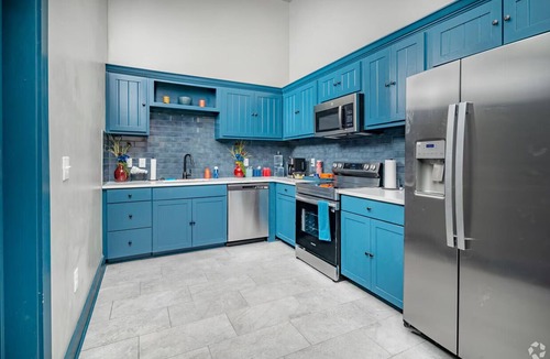 Wetmore Apartment | Landing | Stylish 2BD, Gym, Clubhouse