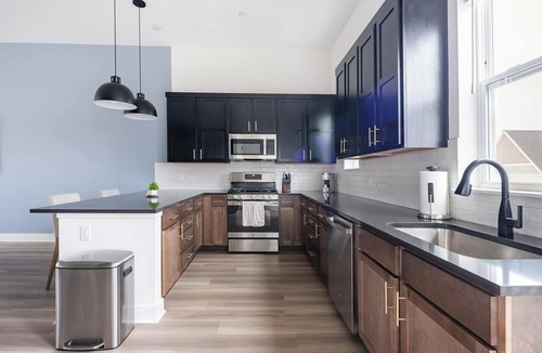 Lee's Summit Apartment | Landing | Stylish 3BD in Lee's Summit
