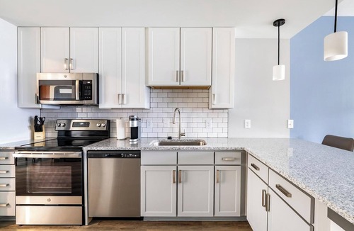 Northwest Pensacola Apartment | Landing | Stylish 3BD, Game Room, Rooftop Lounge