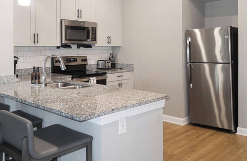 Fort Myers Apartment | Landing | Stylish 3BD, Yoga Studio, Gym