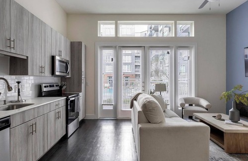 Fort Worth Apartment | Landing | Stylish Studio in Bricktown