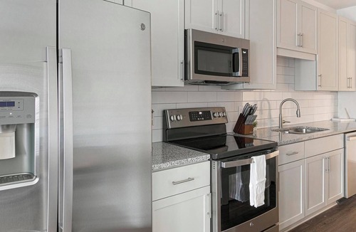 East Raleigh Apartment | Landing | Stylish Studio, Clubhouse, Yoga Studio