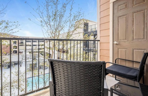 Del Mar Apartment | Landing | Stylish 1BD, Clubhouse