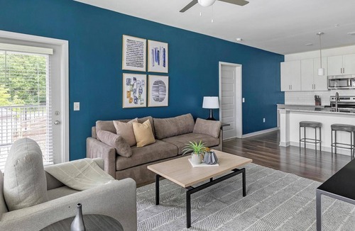 Sand Ridge Apartment | Landing | Stylish 2BD, Pool, Gym