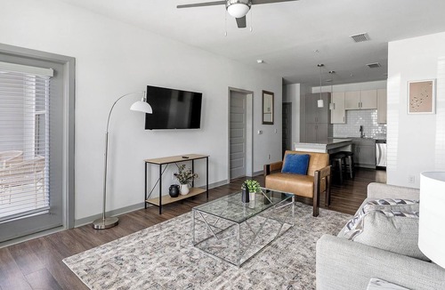 Sand Ridge Apartment | Landing | Stylish 1BD, Yoga Studio, Gym