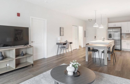 Willow Springs Apartment | Landing | Stylish 1BD, Clubhouse, Pool