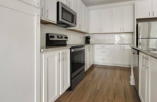 Fort Mill Apartment | Landing | Beautiful 1BD, Pool, Yoga Studio