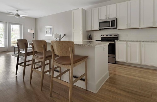 Fort Mill Apartment | Landing | Beautiful 1BD, Pool, Yoga Studio