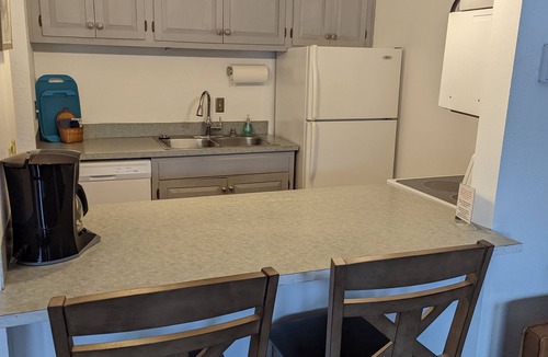 Eastsound Hotel | Landmark Inn on Orcas Island