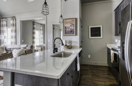 Tallassee House | Landshark | 3 Bed, 2 Bath