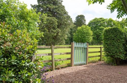 Leitholm House | Lane Cottage