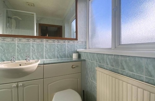 Brighouse Bed & Breakfast | Lane Head Hotel