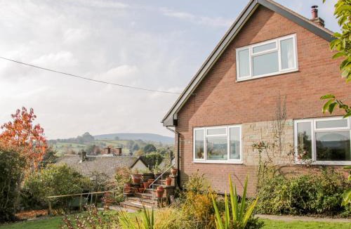 Bishops Castle House | Lane House