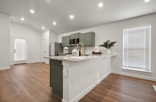 Lubbock House | Langford House - 3BR/2BA - Family Friendly