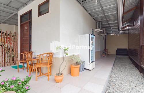 Samarinda Hotel | Langkar Guest House Syariah Mitra RedDoorz