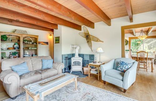Langley House | Langley Forest Cabin w/Grill < 2 Mi to Downtown!