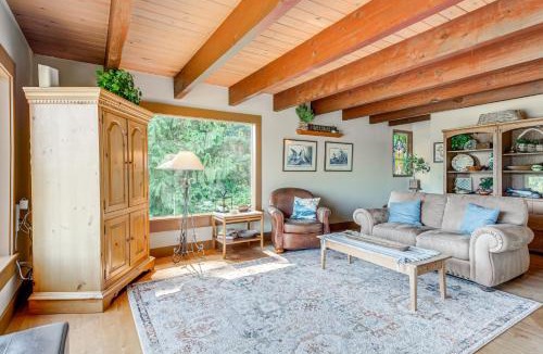 Langley House | Langley Forest Cabin w/Grill < 2 Mi to Downtown!