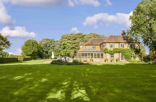 Turville Villa | Langley Park - Seven Bedroom Villa, Sleeps 13