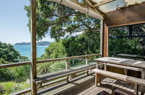 Langs Beach Cottage | Langs Hideaway - Langs Beach Holiday Home