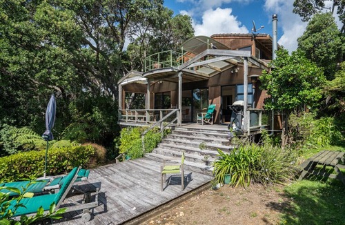 Langs Beach Cottage | Langs Hideaway - Langs Beach Holiday Home