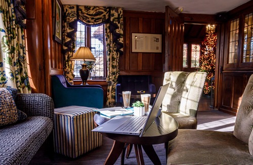 Horley Hotel | Langshott Manor