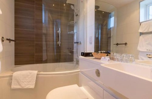 Dawlish Warren Hotel | Langstone Cliff