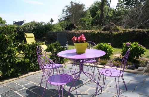 Lanildut House | Lanildut. Close to the sea and the GR34. Maximum 6 pers.