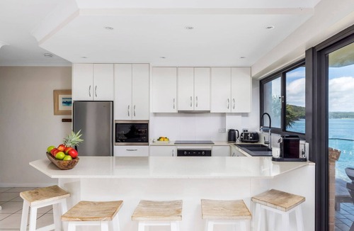 Soldiers Point Apartment | Lanimer Spectacular Waterfront