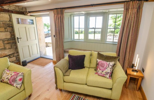 Fourstones Near Bentham House | Lanshaw House