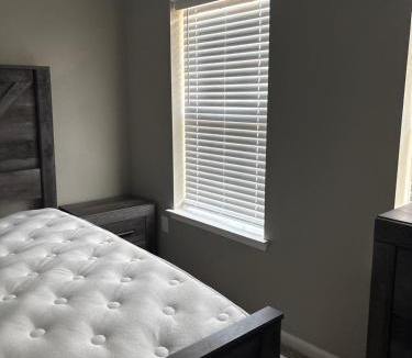Lansing House | Lansing heights