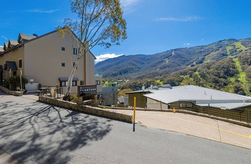 Thredbo Apartment | Lantern 15 Terrace with mountain views