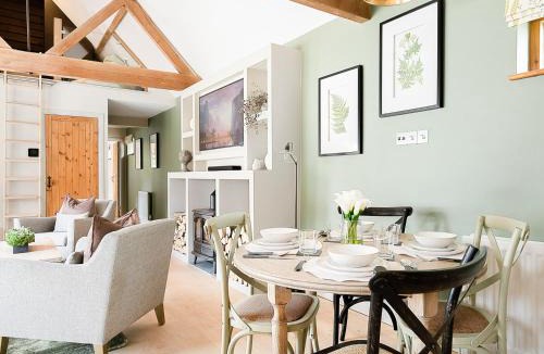 Fair Oak Green House | Lantern Lodge