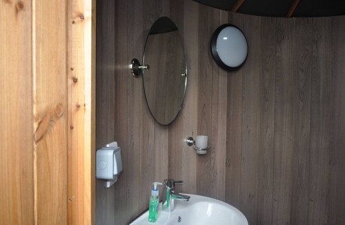 Hawes Cabin | Lapwing Yurt, Askrigg