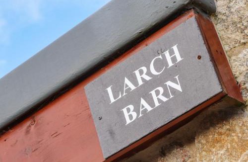 Helford Passage House | Larch Barn