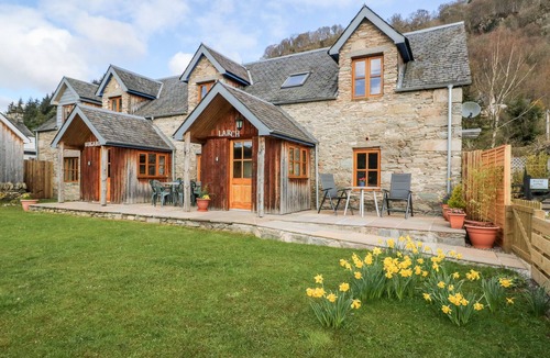 Weem Cottage | Larch Cottage