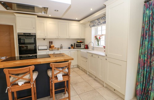 King's Meaburn Cottage | LARCH HOUSE, pet friendly, with open fire in Appleby-In-Westmorland