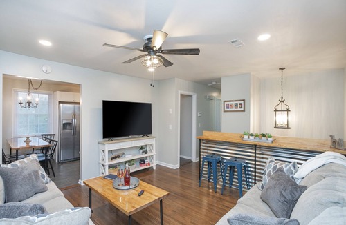 Nashville House | Larchwood Retreat Cozy + Spacious Stay