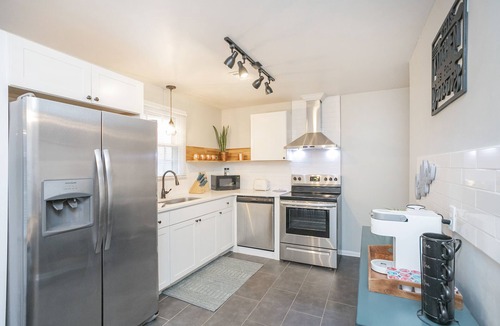 Nashville House | Larchwood Retreat Cozy + Spacious Stay