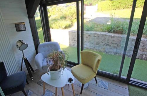 Auphelle House | Larcs