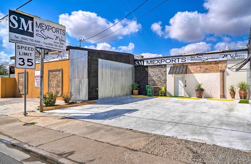 Western Division Apartment | Laredo Vacation Rental - Minutes From Attractions!