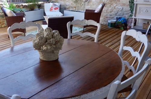 Villereal House | Large 260m2 bourgeois house with 36m2 terrace in the heart of Bastide Chromecast Tv