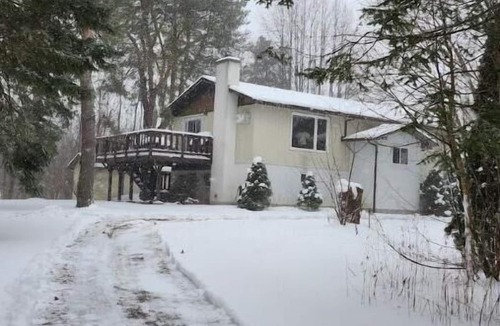 Clearview Township Apartment | Large 1-BR - Year Round Cozy, Quiet Retreat